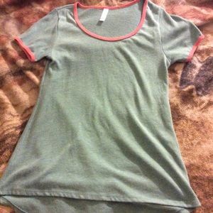 Lularoe classic t